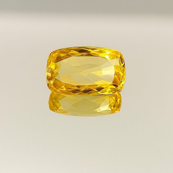 gelber Saphir gelber Saphir